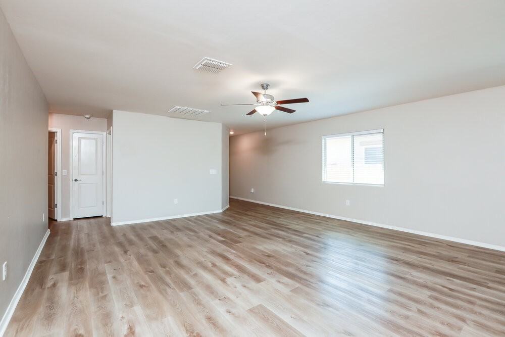 12835 N Peony Dr - Photo 5 of 16