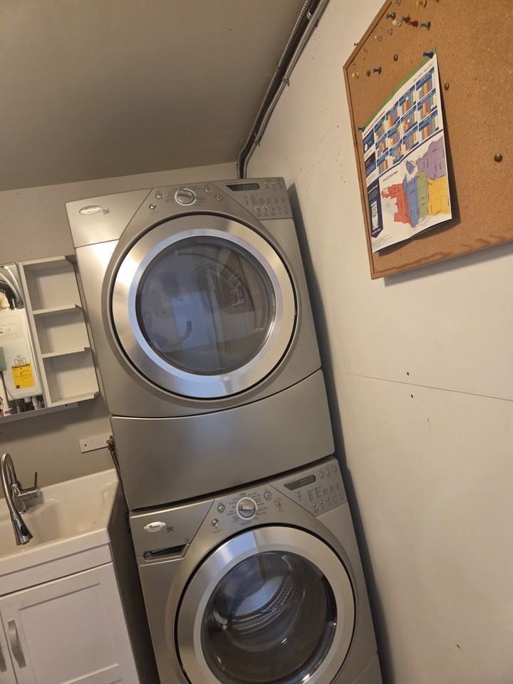 827 East 16th Avenue - Photo 5 of 9