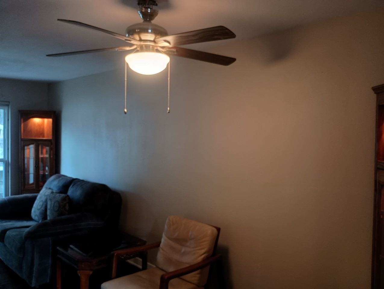 306 Brettonwood Dr - Photo 4 of 25