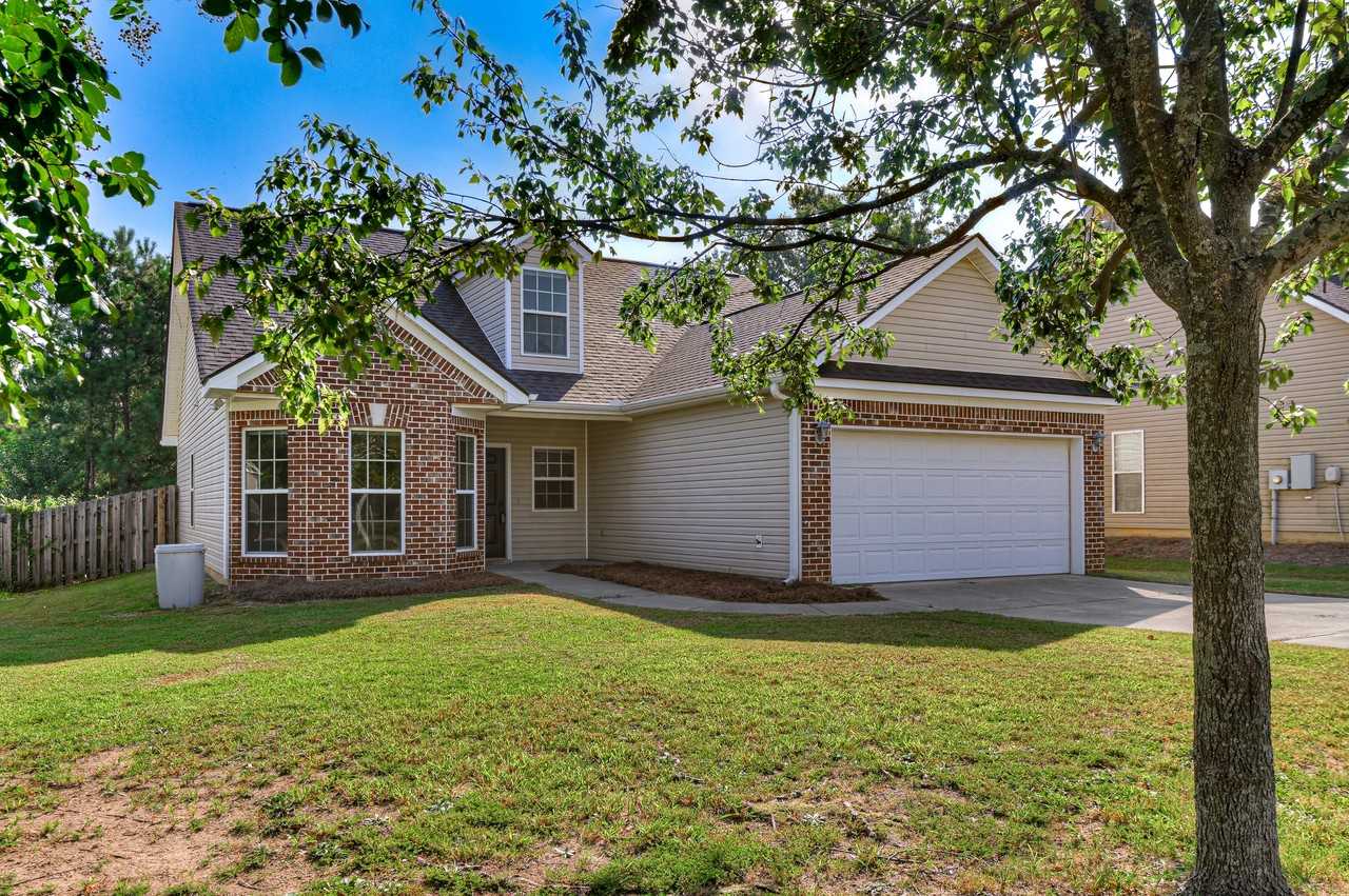 812 Oshields Ct #1 - Photo 3 of 40