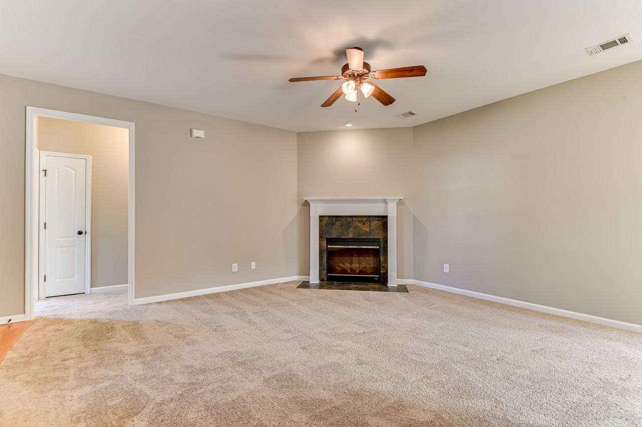 812 Oshields Ct #1 - Photo 7 of 40