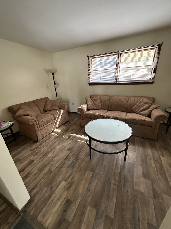 862 Wayne Ave #862 - Photo 6 of 21