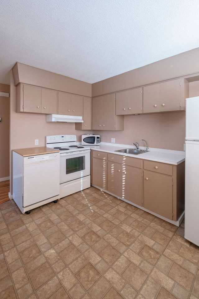 2121 Rae Street - Photo 3 of 7