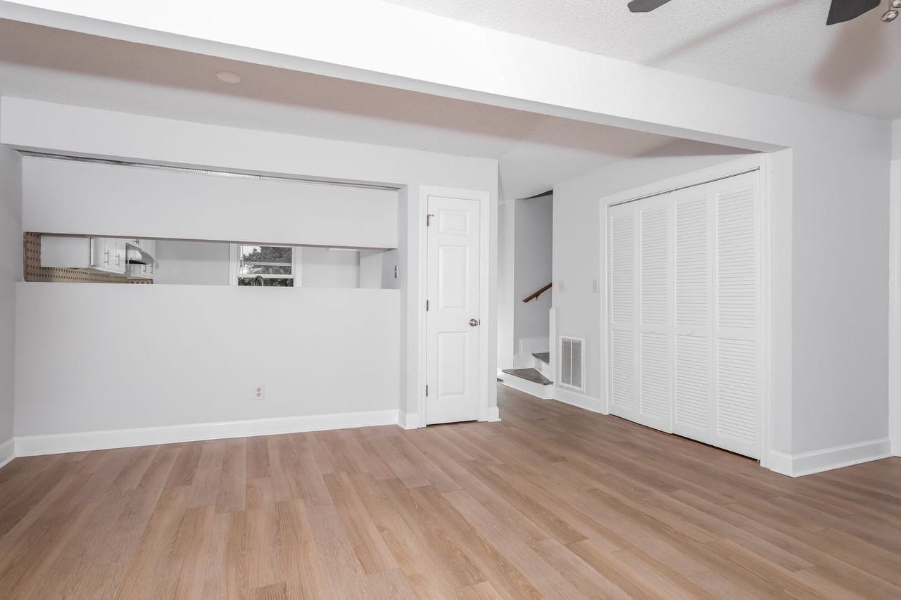 2506 Saint Christopher Cir Sw - Photo 6 of 22