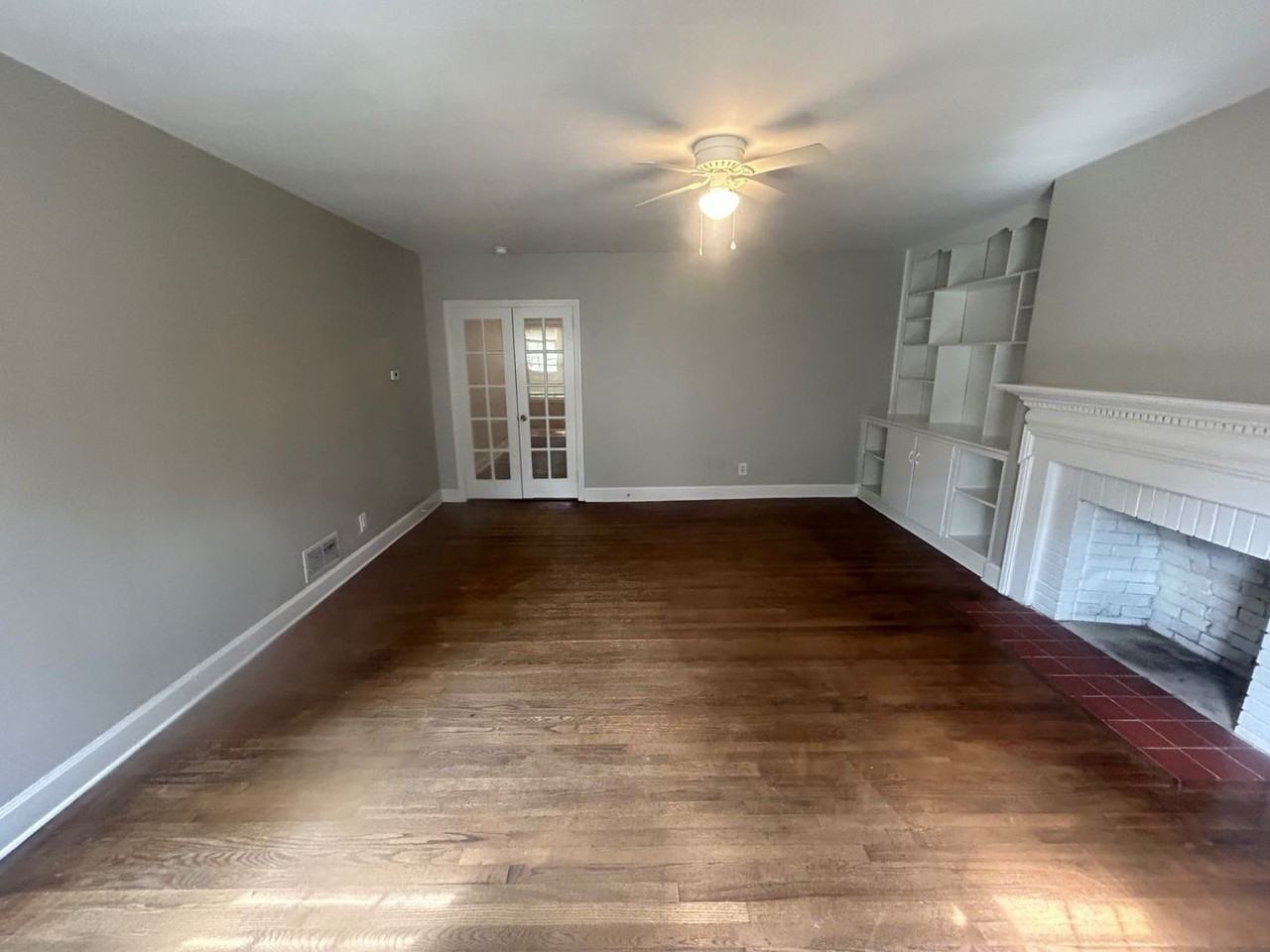 1717A Kennedy Dr - Photo 6 of 23