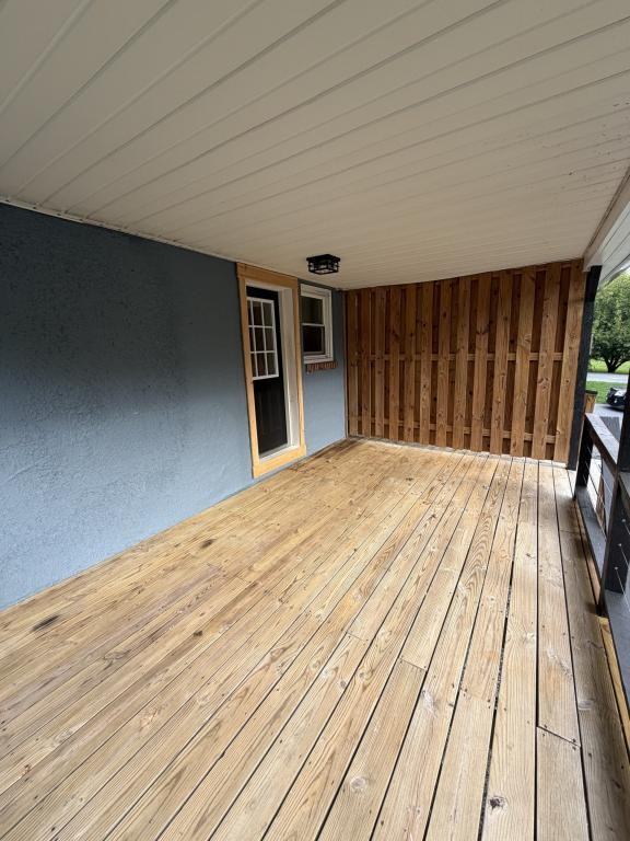 15625 Hanover Pike - Photo 3 of 47