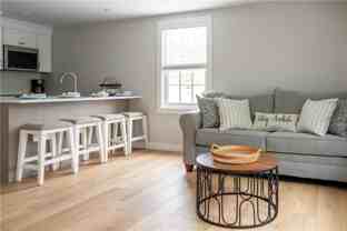 43 Franklin St ##4 - Photo 1 of 1