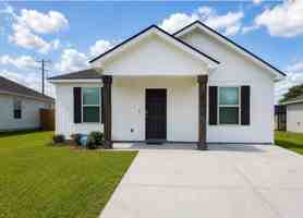 featured image of 200 Benjamin Dr