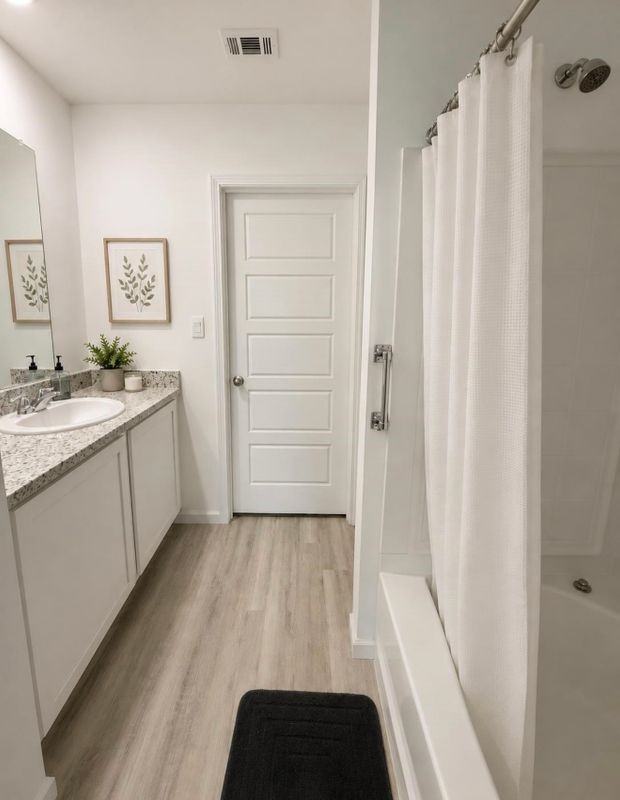 200 Benjamin Dr - Photo 4 of 6