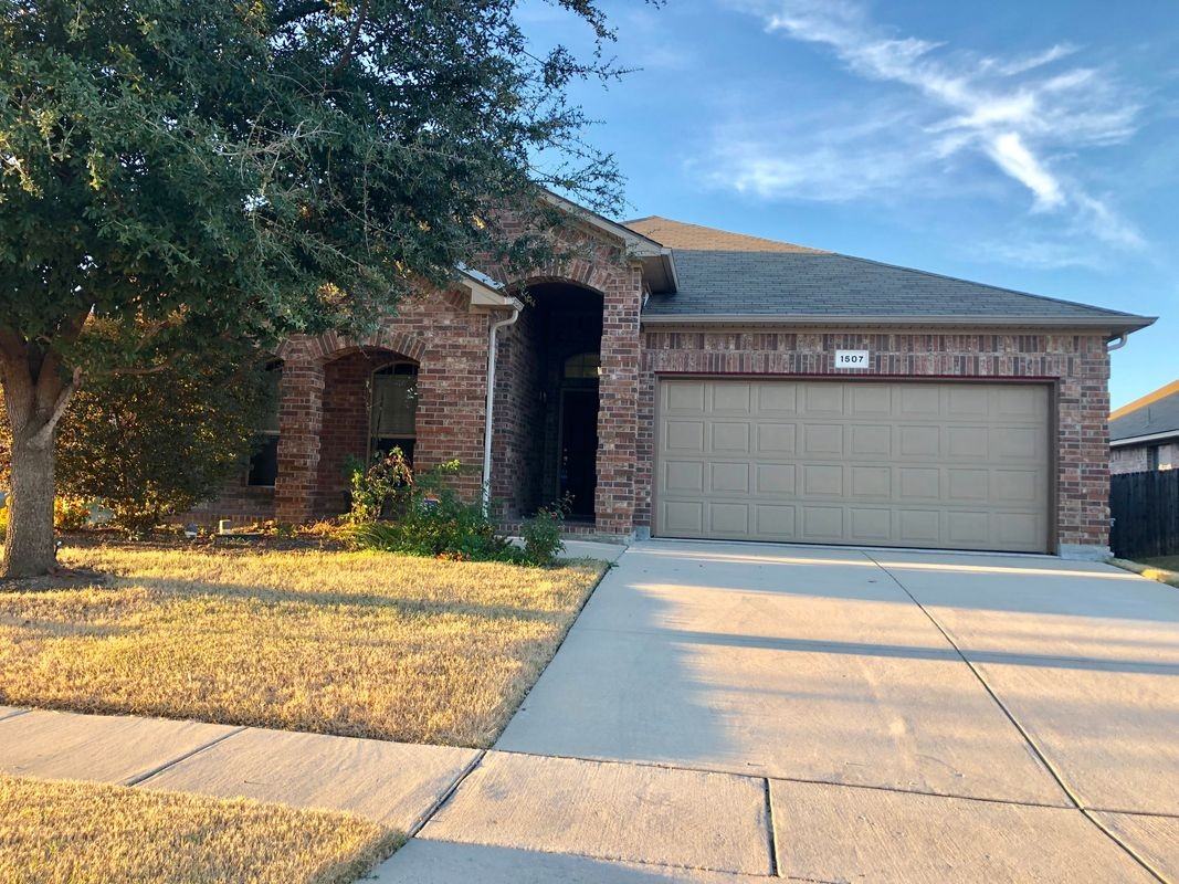1507 Deer Crossing Dr