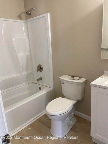 211 Henley Ave - Photo 4 of 8