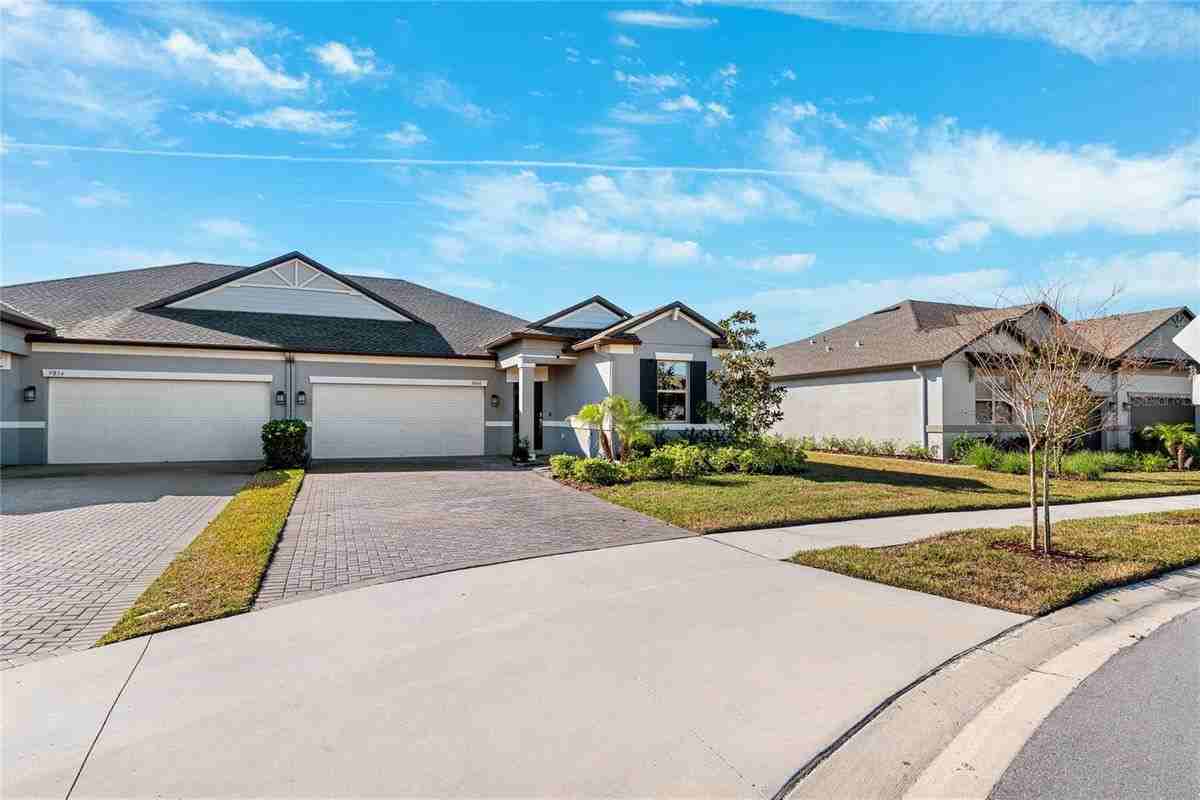 9846 Red Bay Loop - Photo 3 of 50