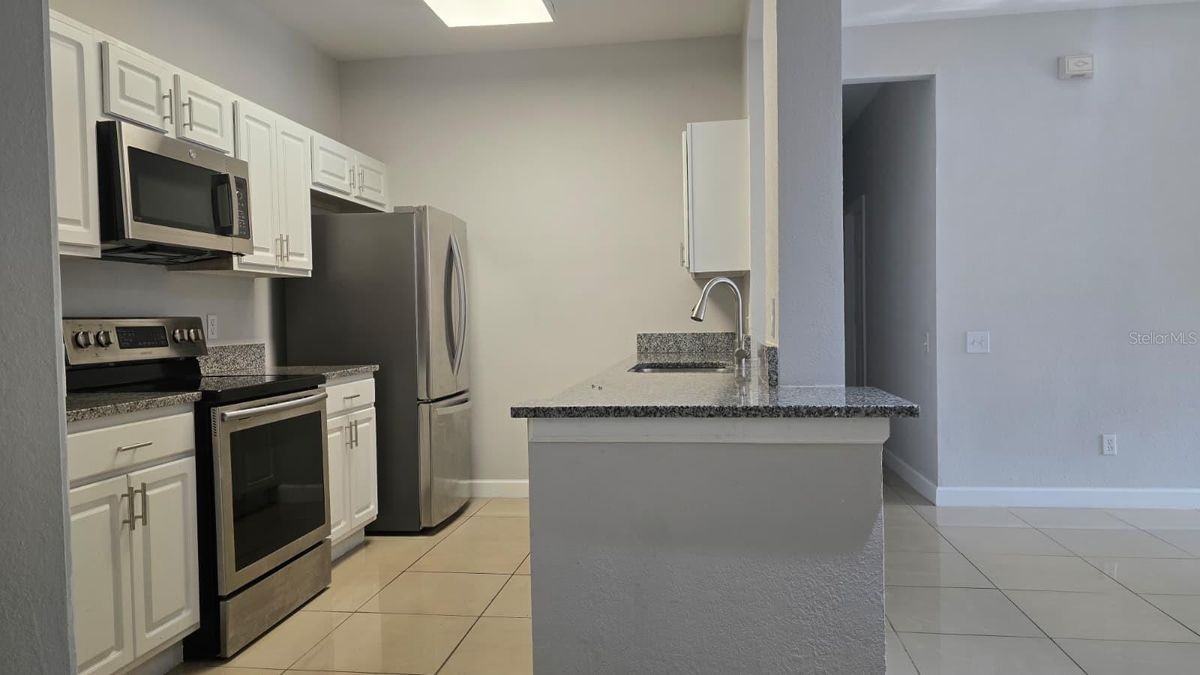 7147 Yacht Basin Ave - Photo 2 of 9