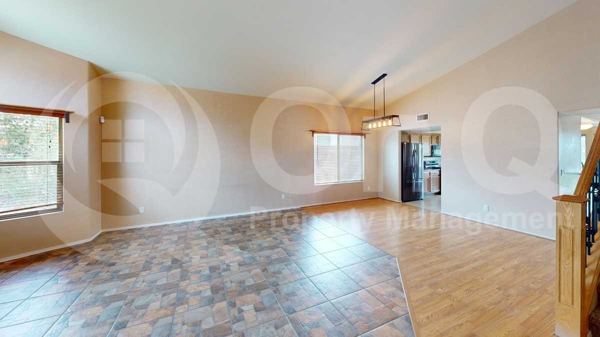 6172 S Lyons Dr - Photo 6 of 31