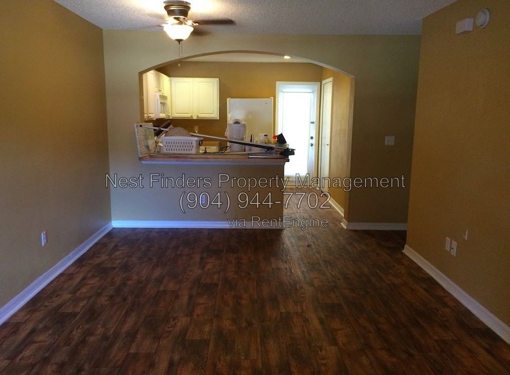 336 Redwood Ln - Photo 6 of 14