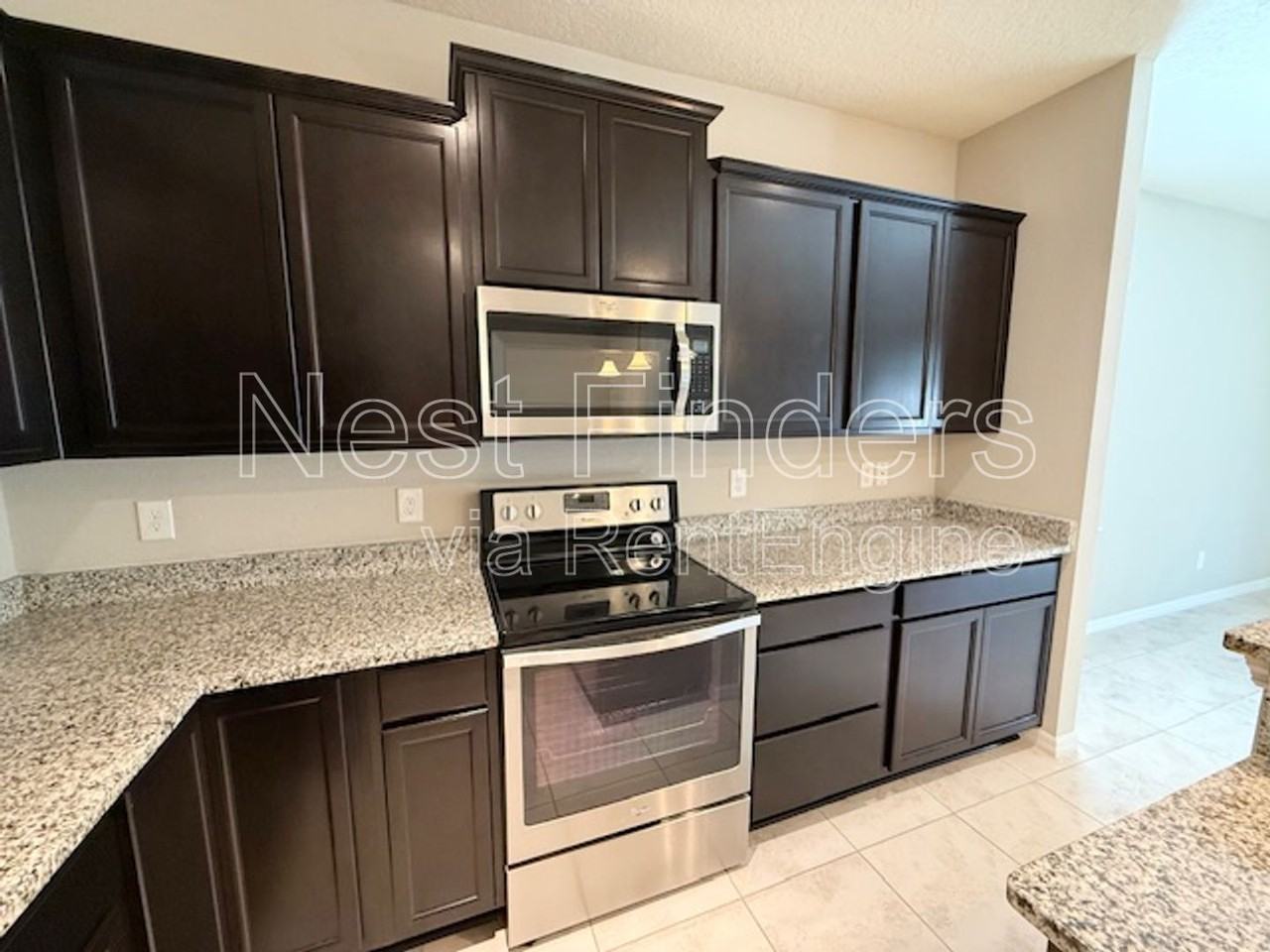 7028 Buroak Ct - Photo 6 of 34