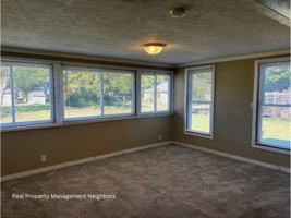 featured image of 216 W Forest St