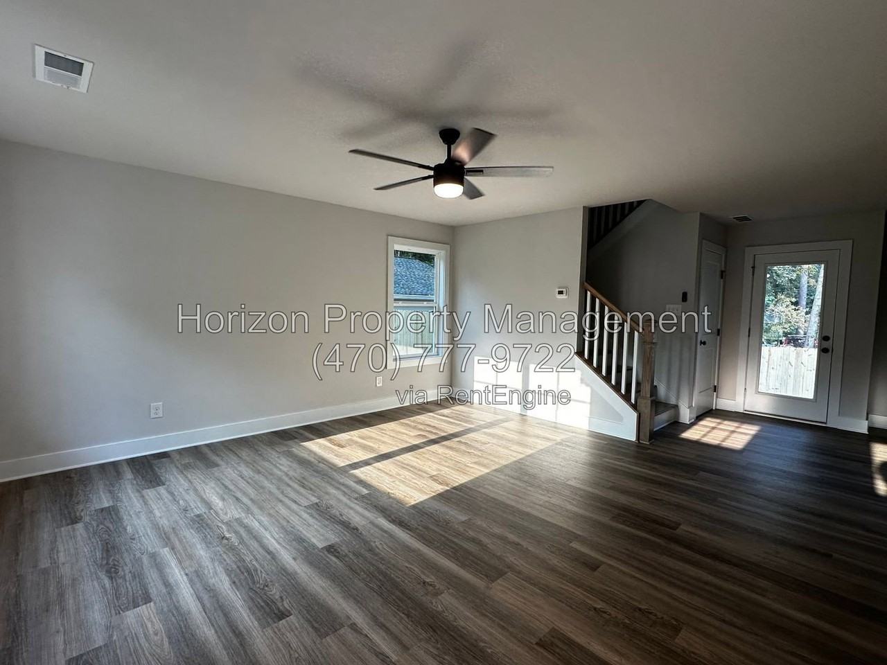 2674 Fairlane Dr - Photo 3 of 28