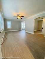 featured image of 1137 Valley Dr #3
