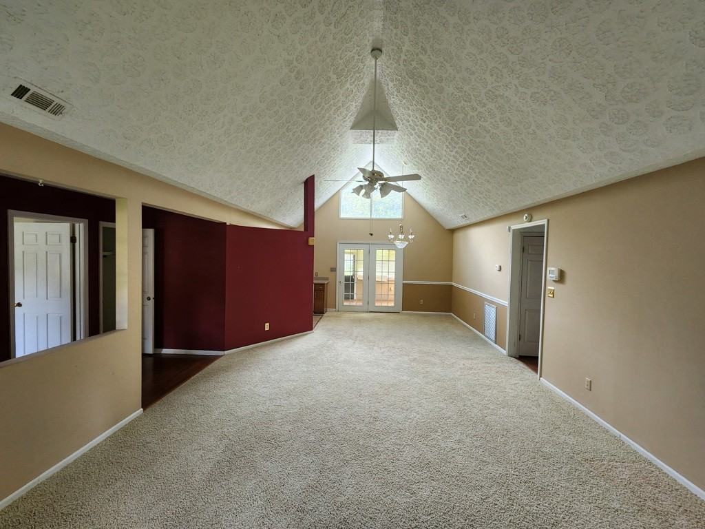 528 Ansley Ave - Photo 3 of 12