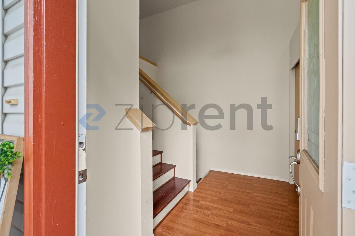 111 2nd Ave N - Photo 2 of 23