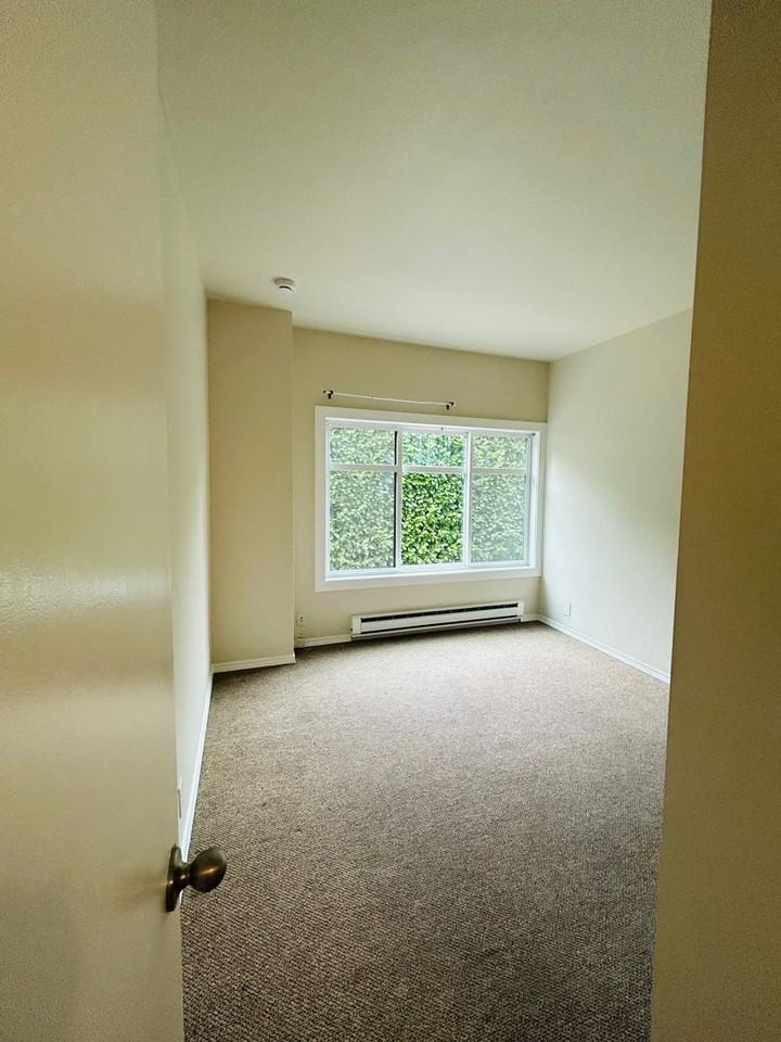 Mavis Apartments - Photo 6 of 27