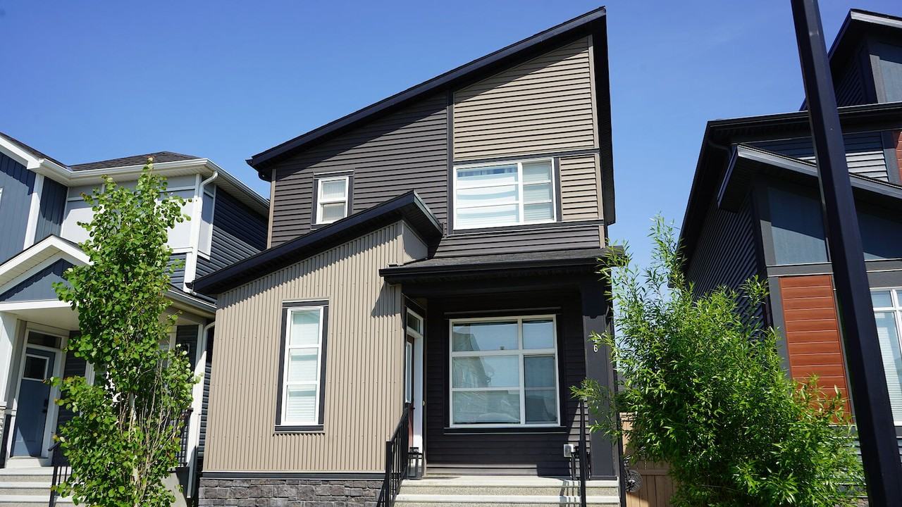 46 Wolf Creek Manor Se - Photo 2 of 45