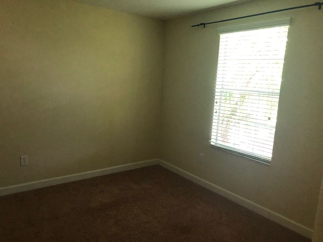 6417 Point Hancock Dr #1135 - Photo 3 of 27