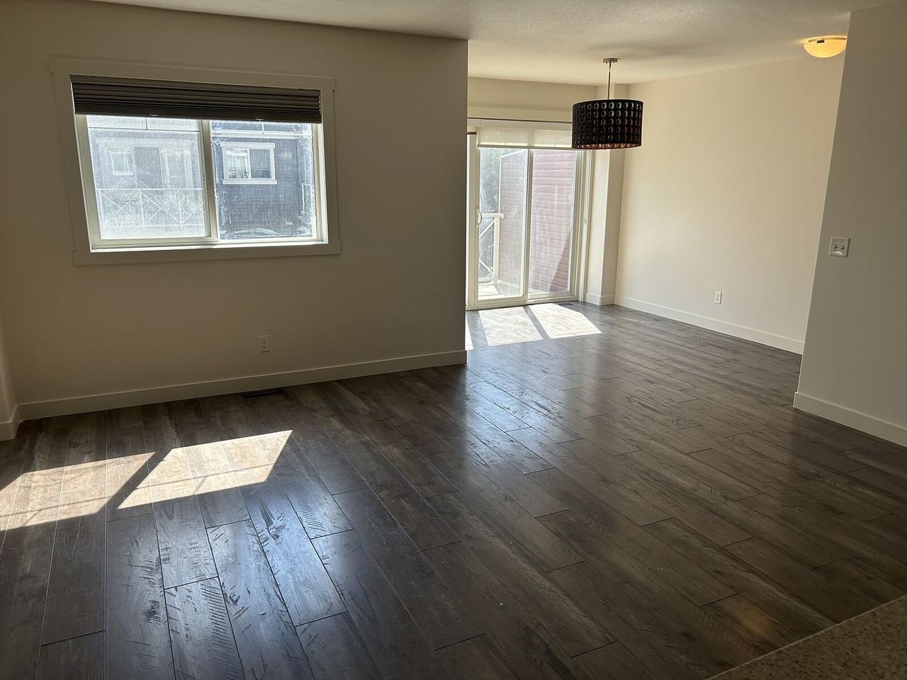 208 Skyview Ranch Grove Ne - Photo 3 of 12