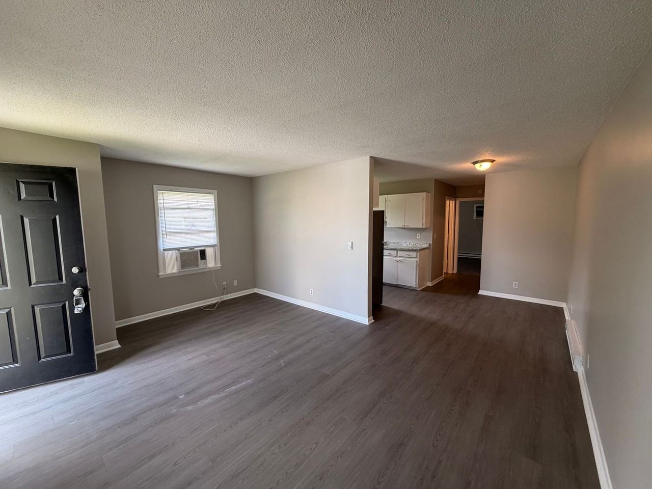 120 Church St - Photo 3 of 8
