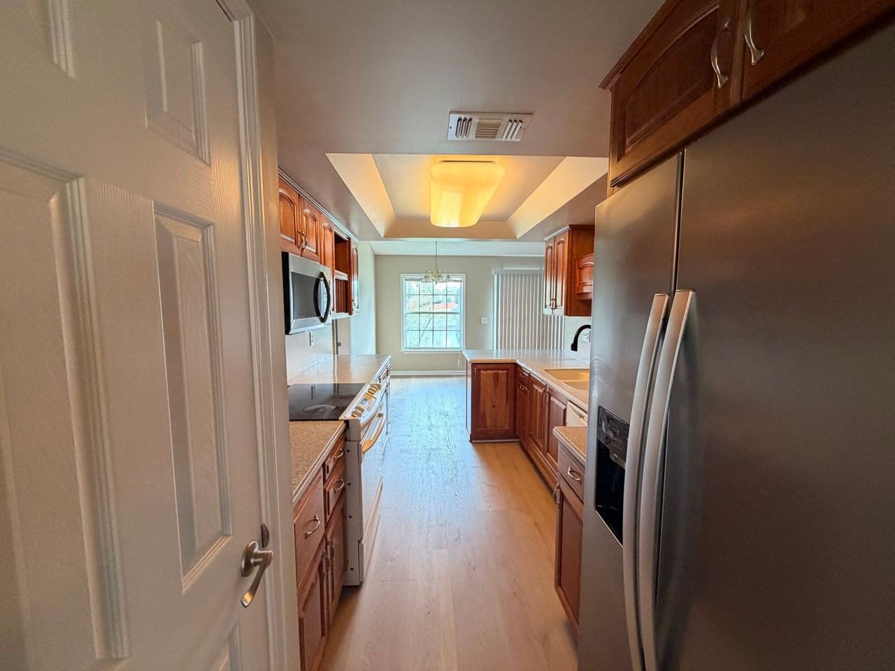 1231 American Eagle Ln - Photo 7 of 19