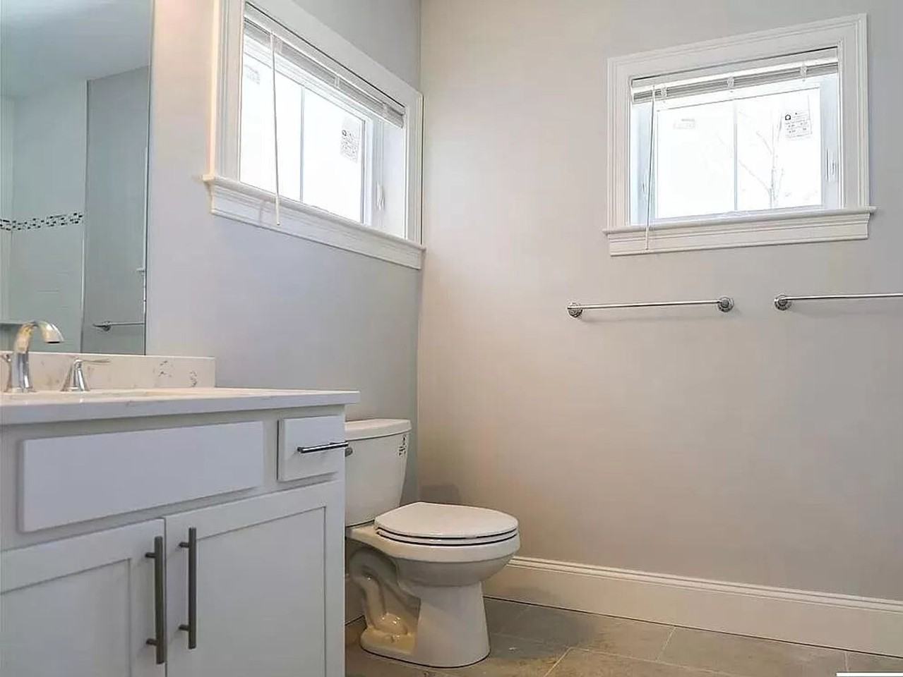 6 Kenrick St - Photo 3 of 8