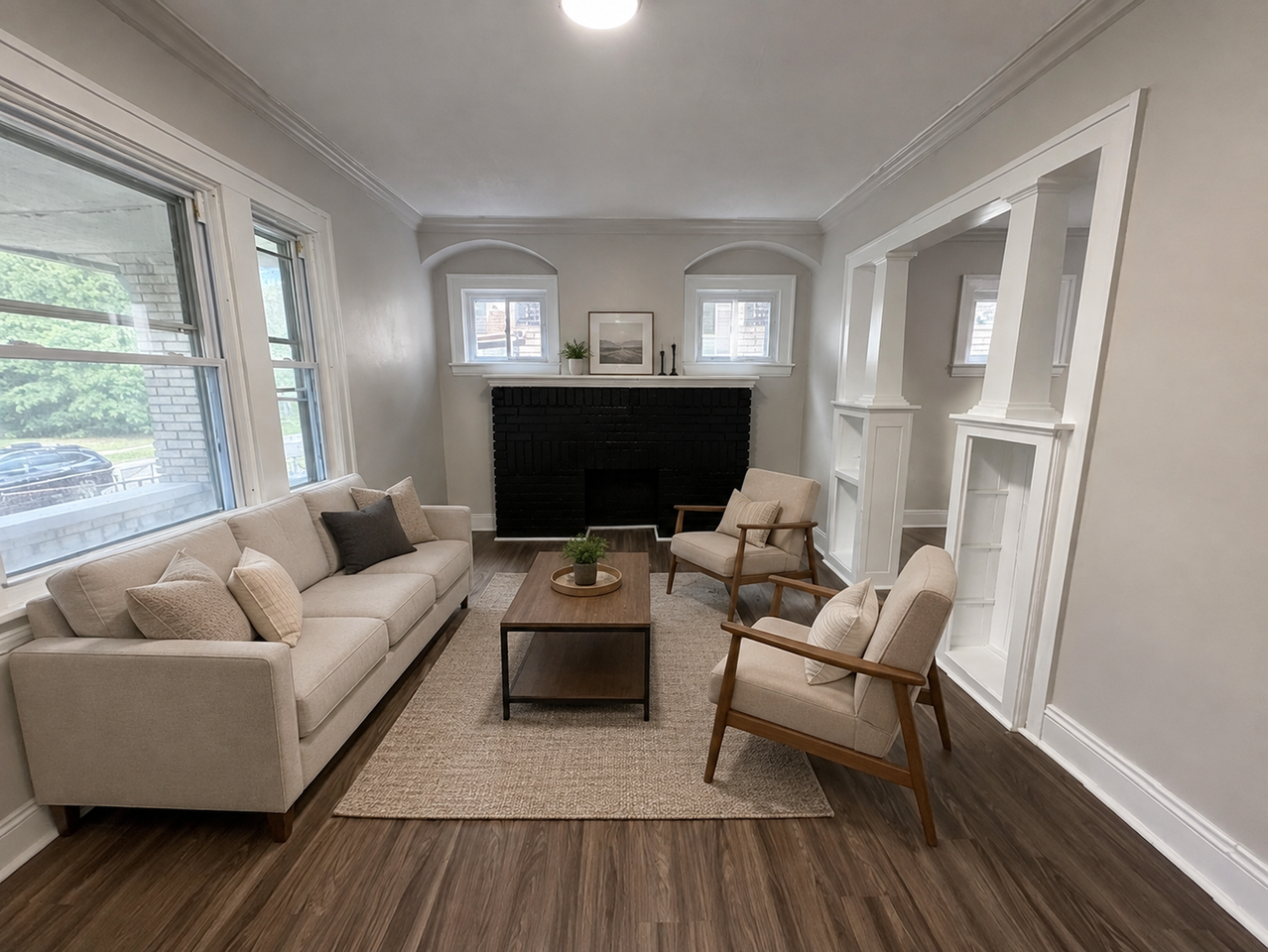 3025 E 128th St - Photo 3 of 15
