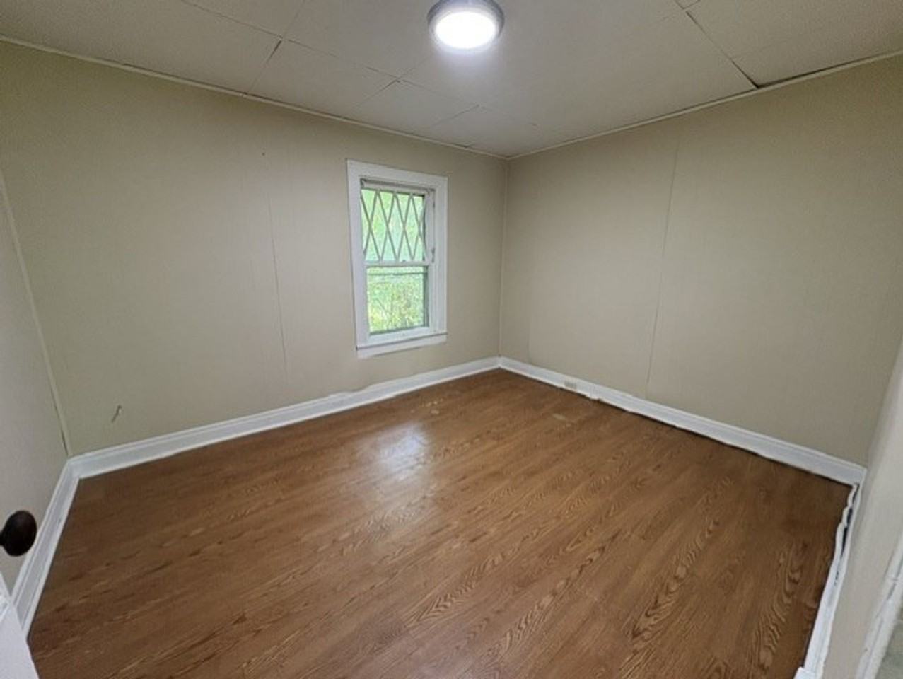516 Wildwood Ave - Photo 7 of 10