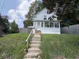 2162 8th St Sw - Photo 1 of 1