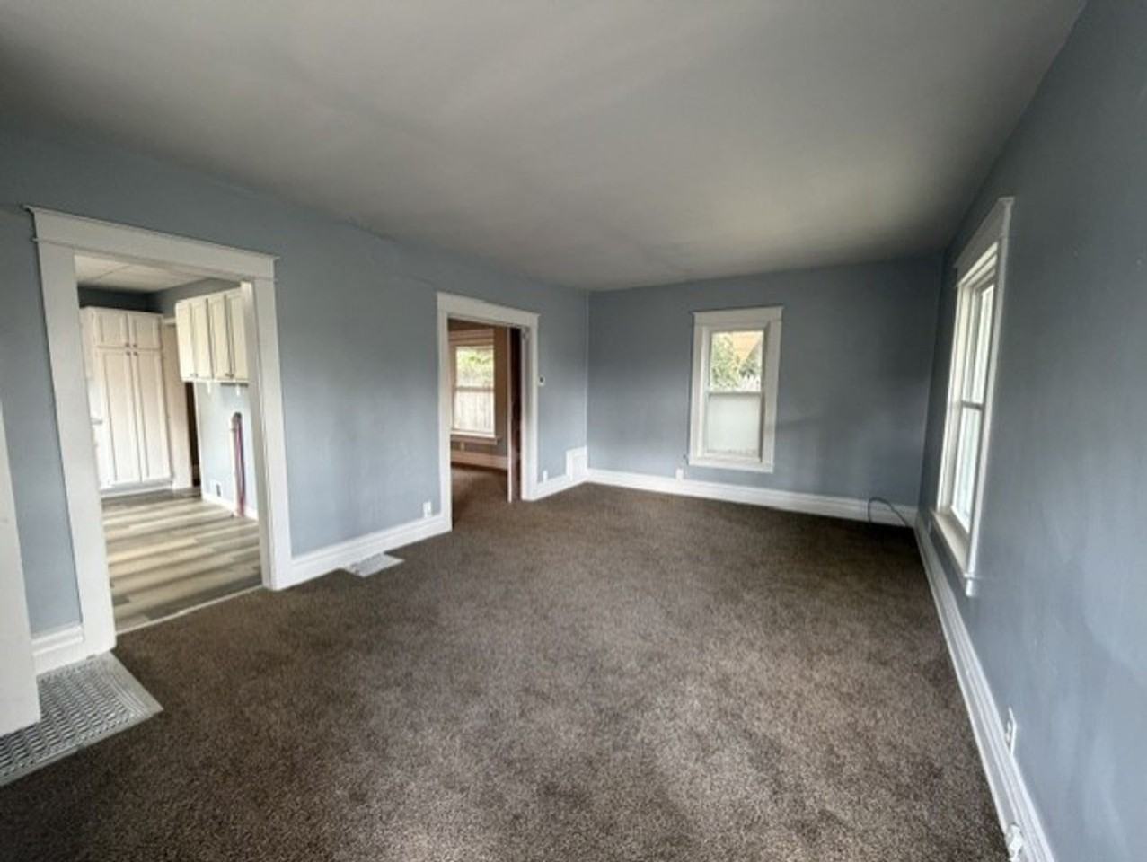 2162 8th St Sw - Photo 4 of 15