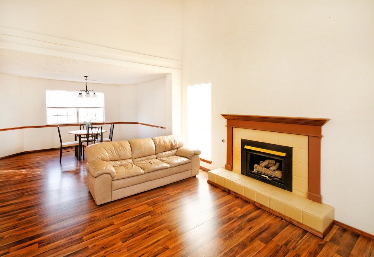 780 Nicklaus Dr Se - Photo 3 of 21