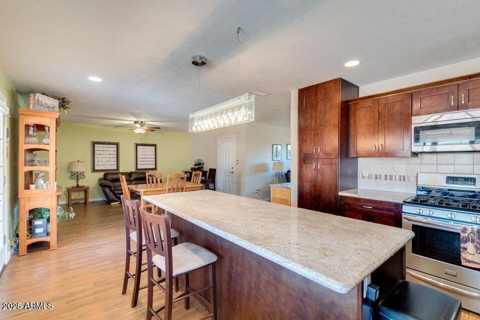 8123 E Mitchell Dr - Photo 6 of 8