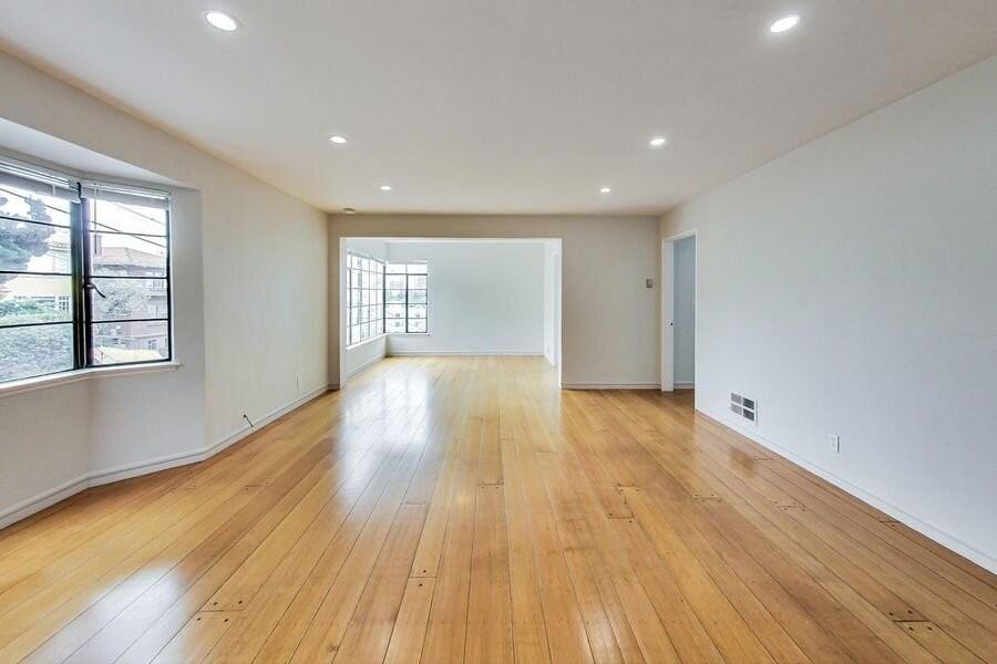 612A Brooklyn Ave - Photo 2 of 26