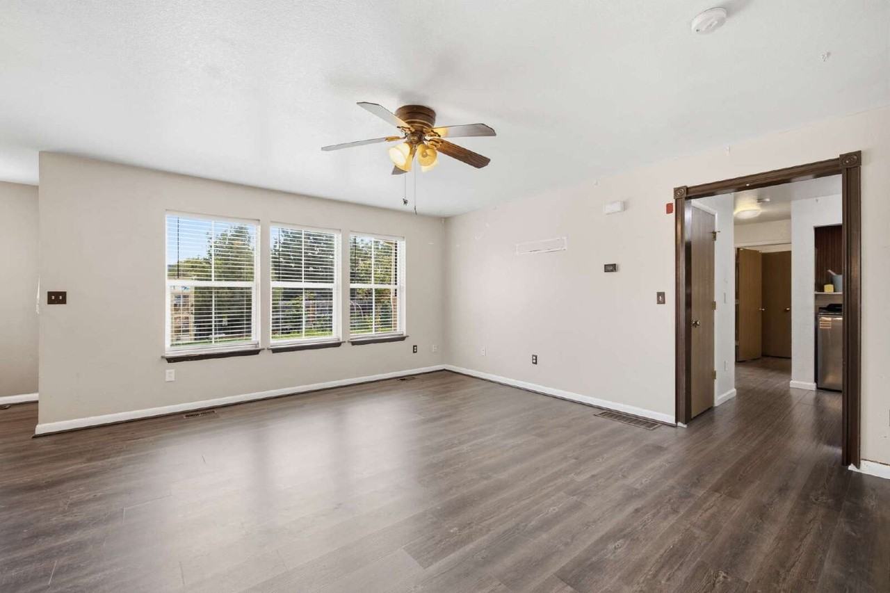 14820 E 18th Pl - Photo 7 of 29