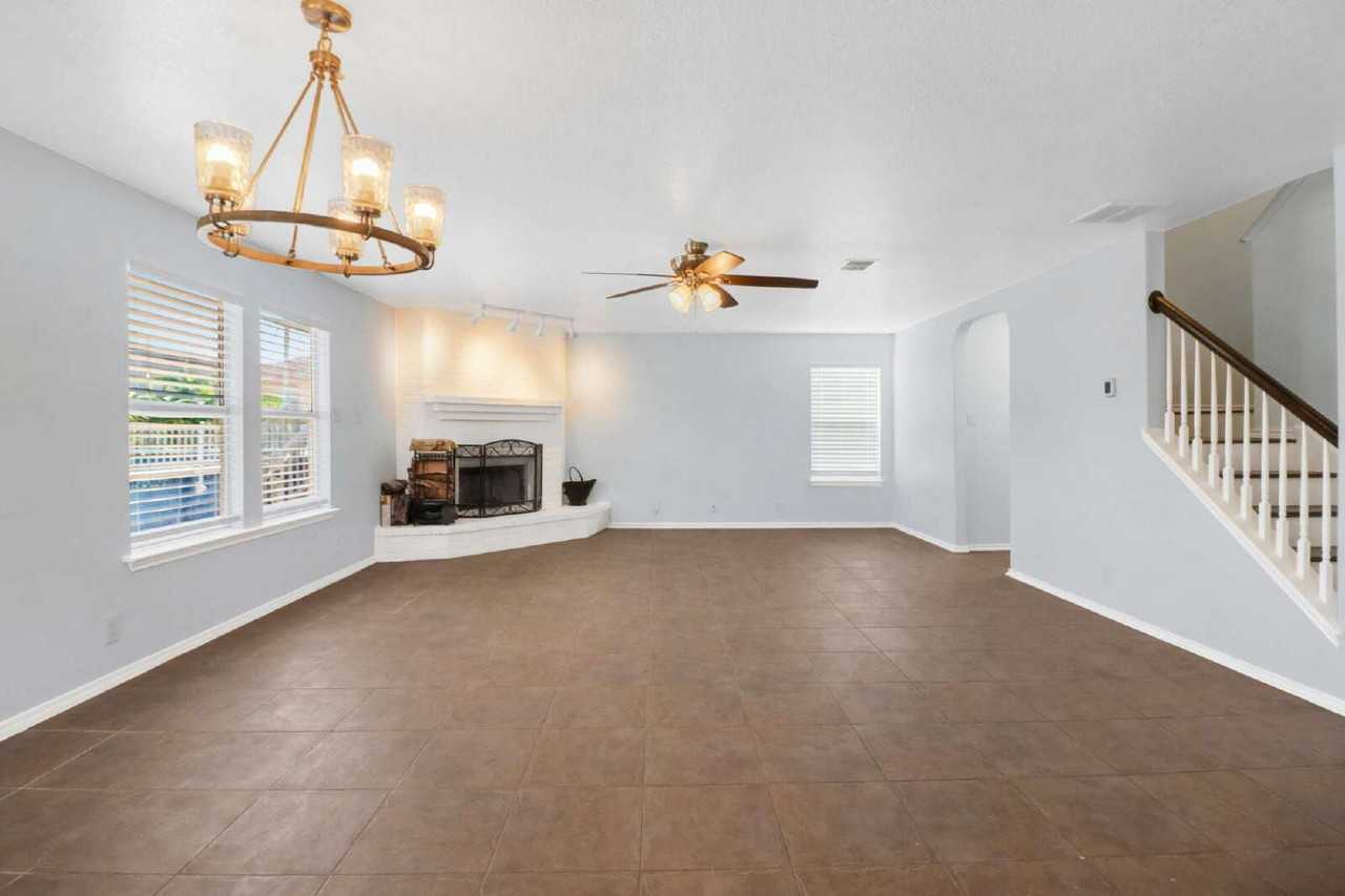 406 Reba - Photo 7 of 40