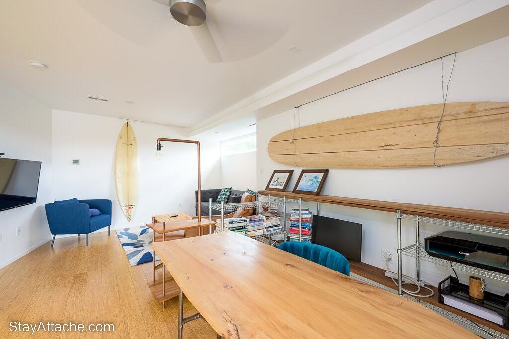 2205 20th St N - Photo 4 of 50