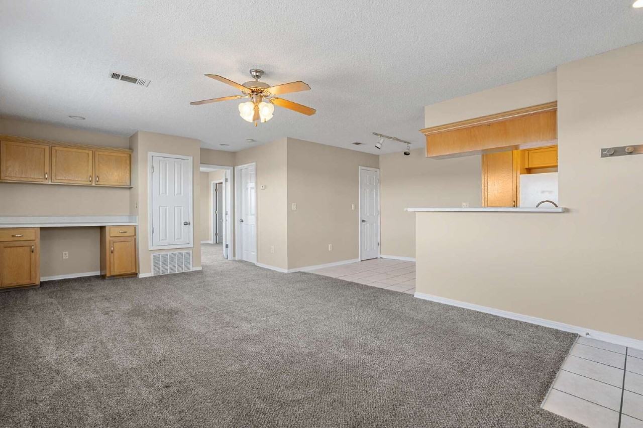 3230 Cumberland Rd - Photo 7 of 35