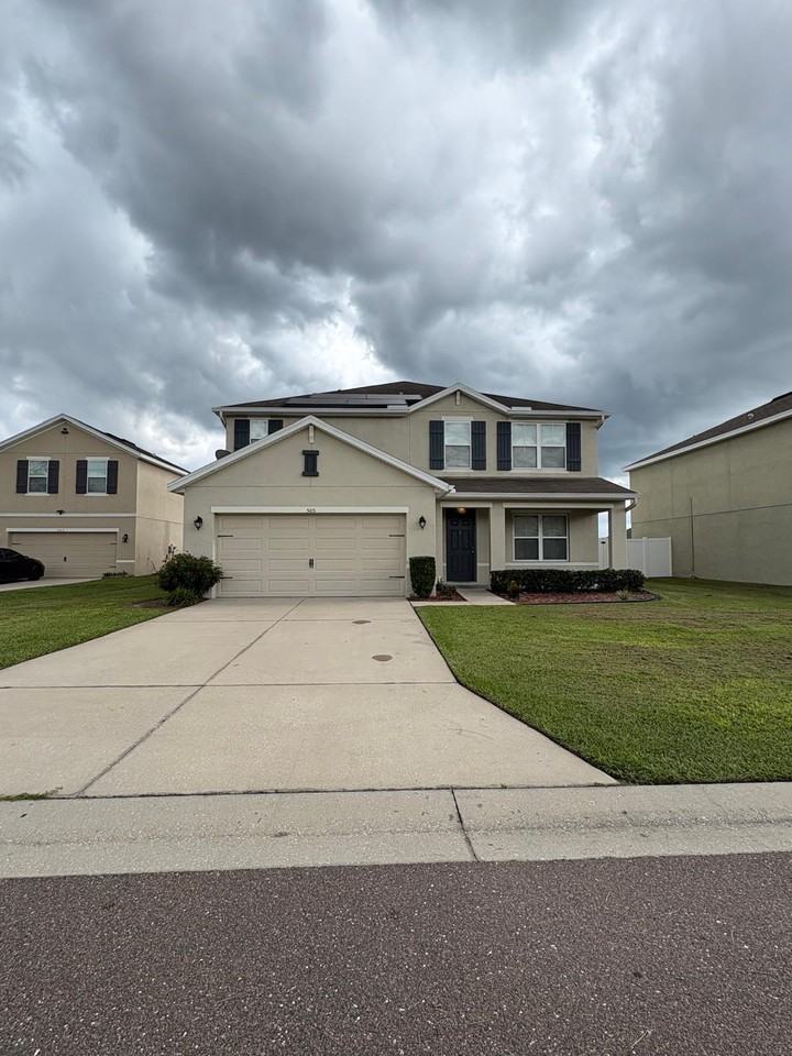 505 Arbequina Ct - Photo 4 of 32
