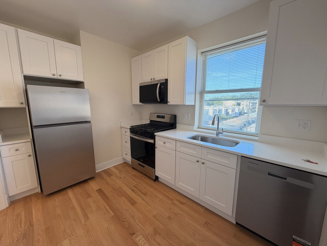 4906 N Saint Louis Ave #3W - Photo 2 of 12