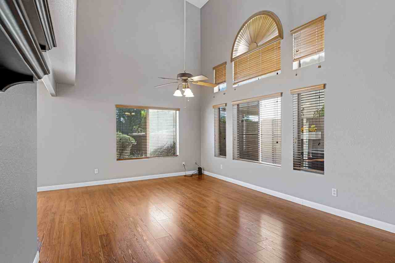 250 W Juniper Ave #NA - Photo 3 of 20