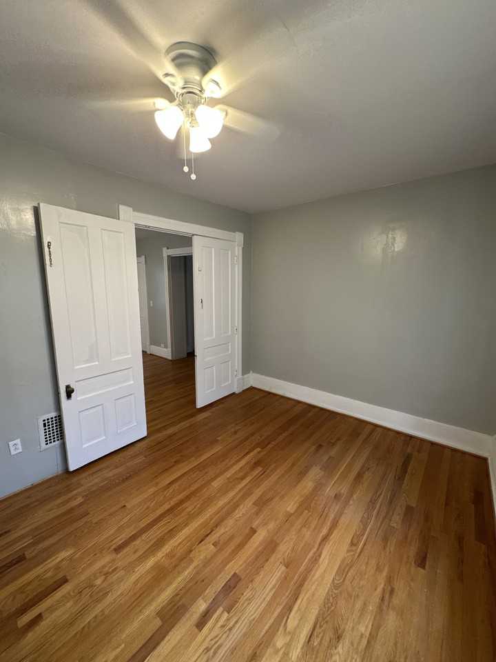 319 Pearl St #3 - Photo 3 of 13