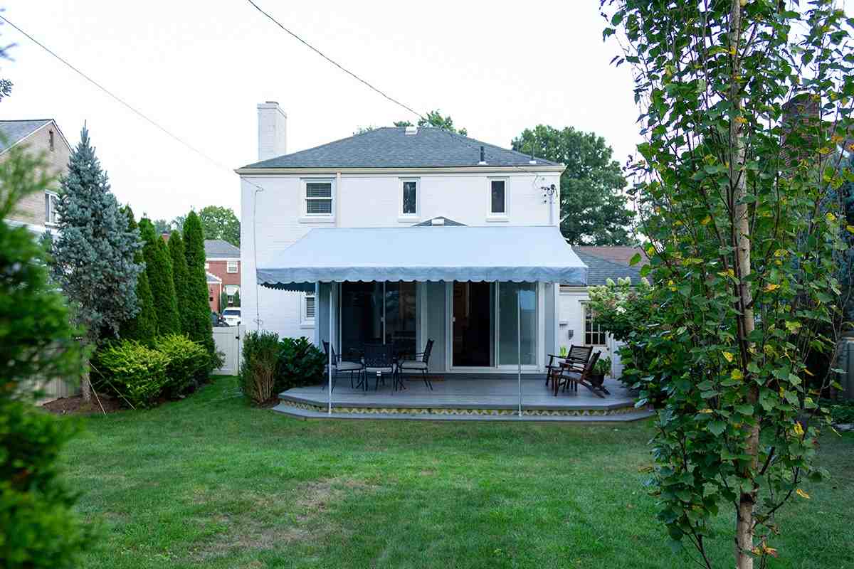 1932 Spring Valley Rd #NA - Photo 4 of 24