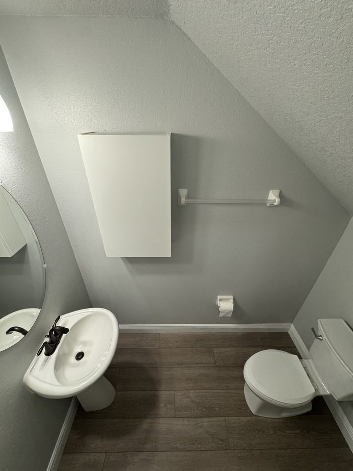 720 Simeon Dr #720 - Photo 6 of 15