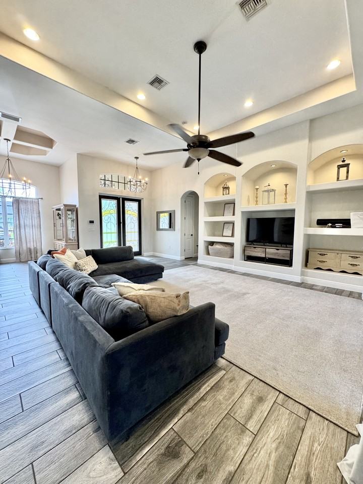 1824 Nw 21st Pl #NA - Photo 4 of 17
